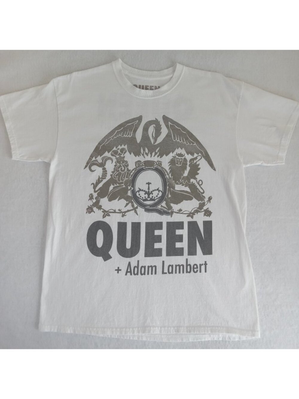 Queen + Adam Lambert Official Tour Concert T-Shirt White Silver Mens LARGE